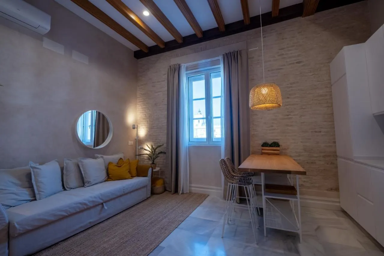 Inncadizcasa Apolo Spanyolország