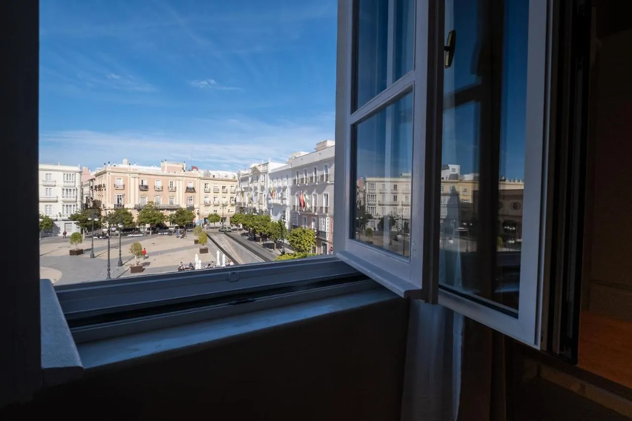 Inncadizcasa Apolo Spanyolország