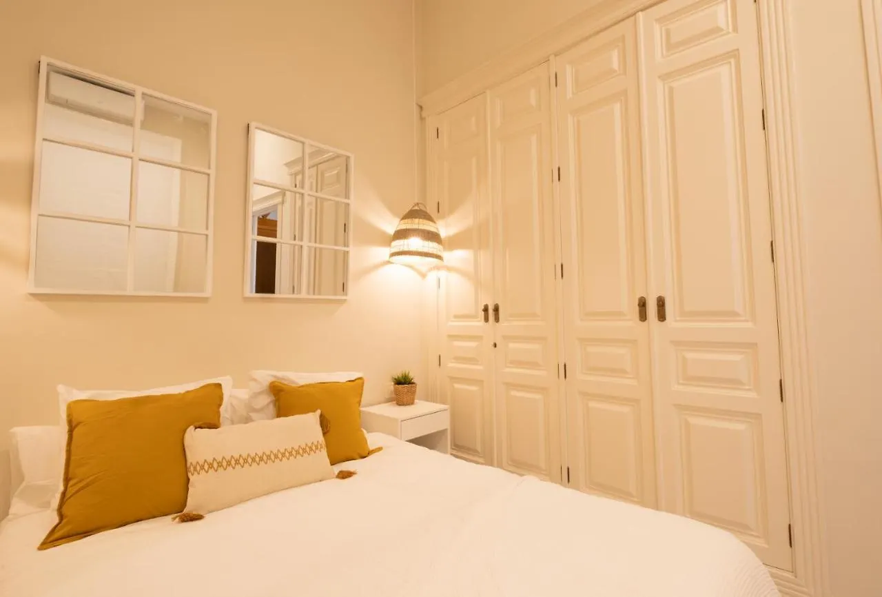 Inncadizcasa Apolo 0*,  Spanyolország